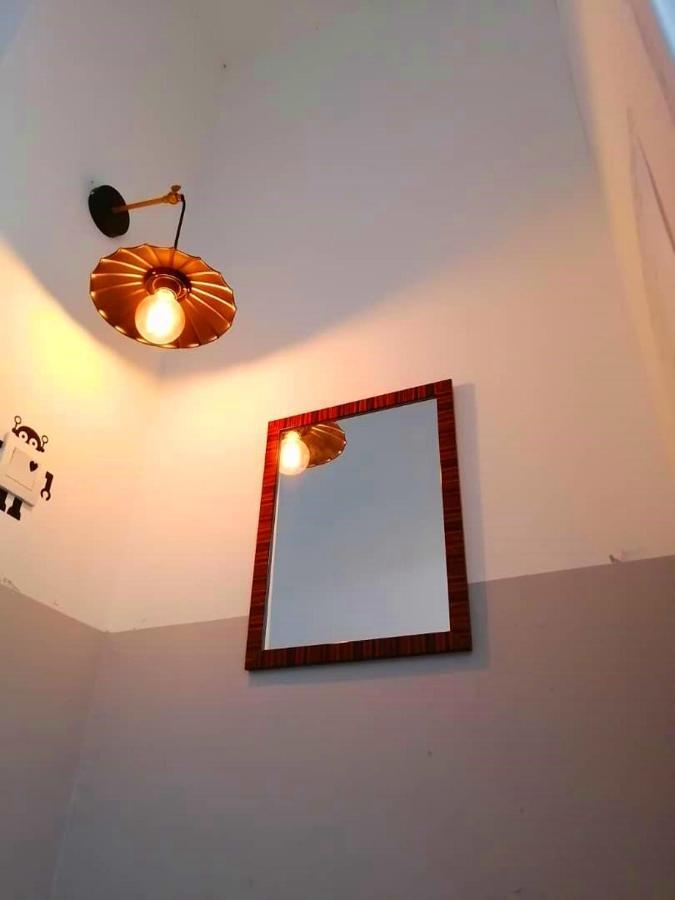 Sungai Ujong Home Stay George Town Exteriér fotografie