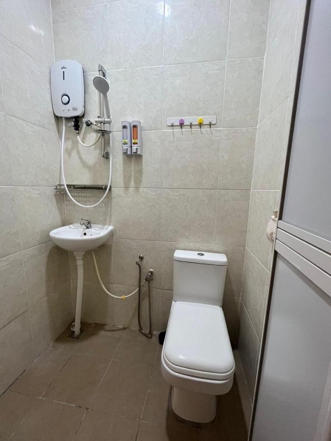 Sungai Ujong Home Stay George Town Exteriér fotografie