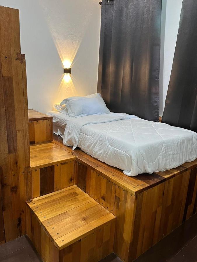 Sungai Ujong Home Stay George Town Exteriér fotografie